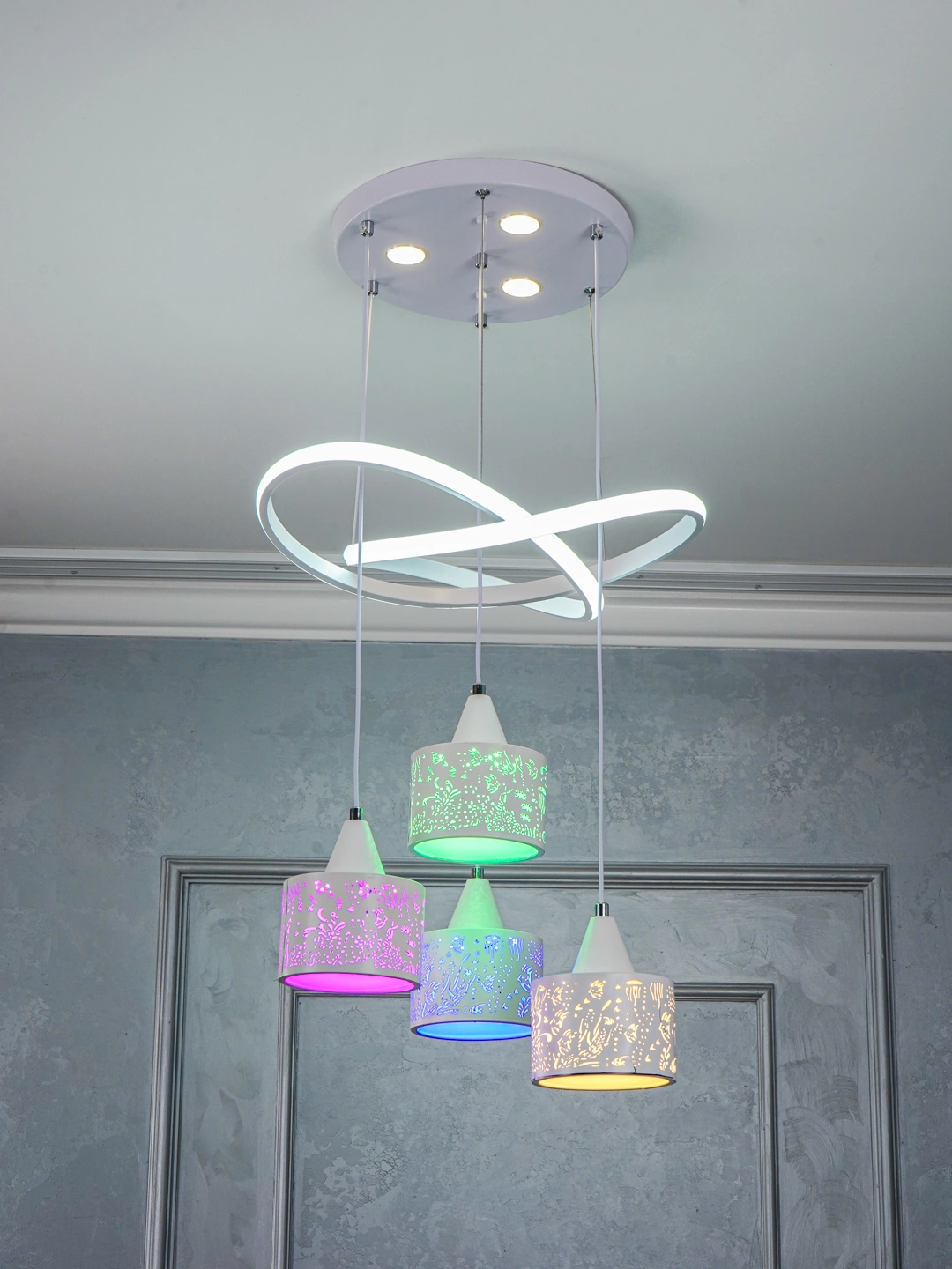 Qandil RGB, 5 xil rangda yonadi, balandligi sozlanishi, mehmonxona va bolalar xonasi uchun