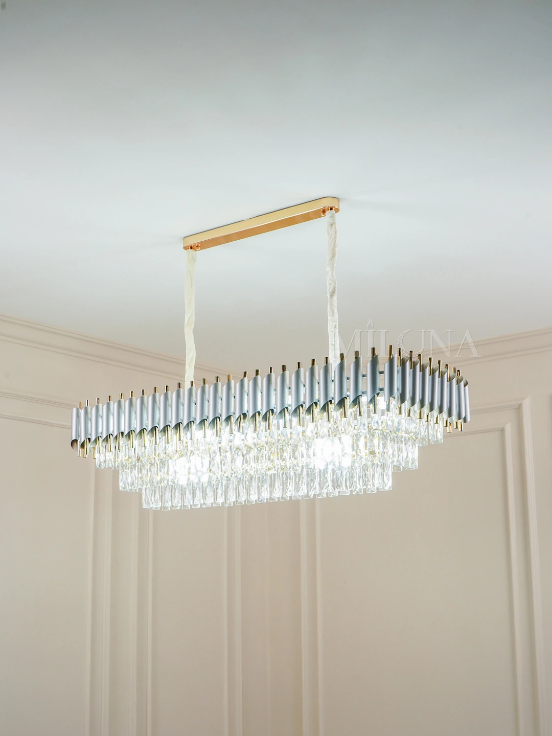 Qandil oval ko'rinishda, zal, koridor, oshxona, mehmonxona, ofis, yotoqxona uchun